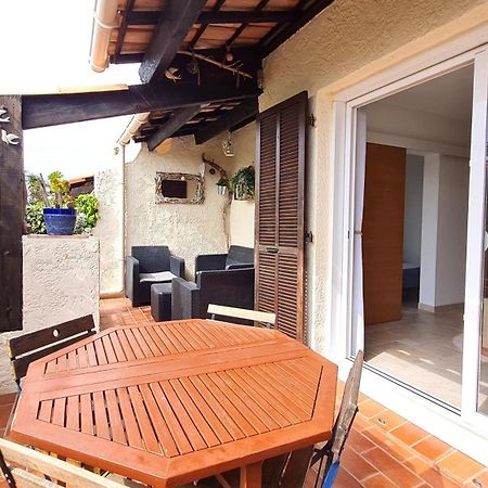 Bel Appartement Renove, Avec Terrasse Et Piscine La Croix-Valmer Bagian luar foto