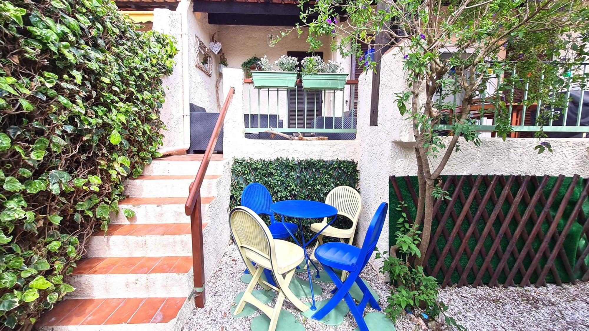 Bel Appartement Renove, Avec Terrasse Et Piscine La Croix-Valmer Bagian luar foto